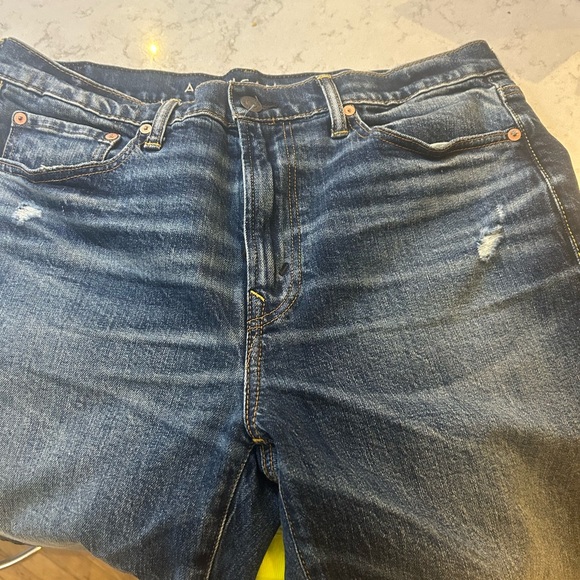 33w
30l
Never worn American eagle dark blue jeans - Picture 1 of 6